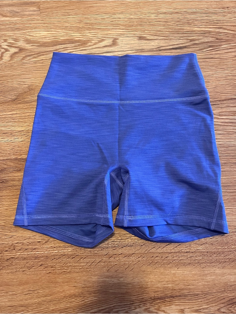 Fleo Ribbed 4” Shorts size Small